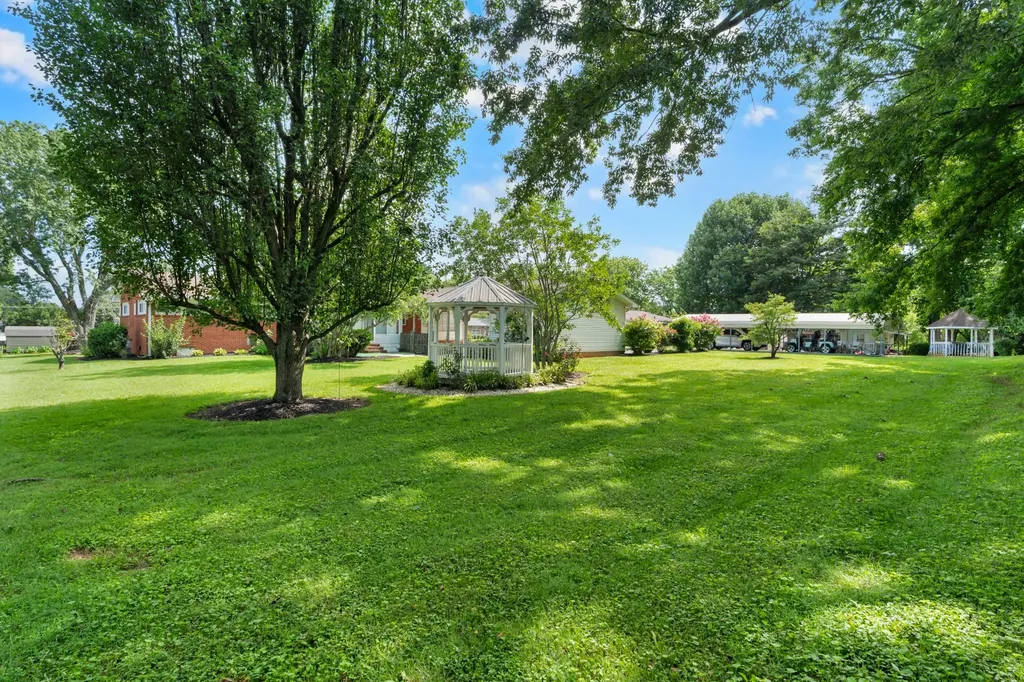 201 Cloverdale Road Shelbyville TN 37160