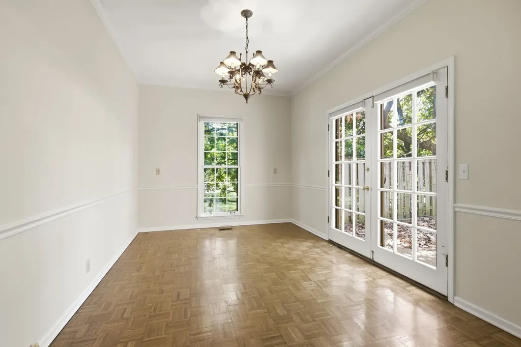 4400 Belmont Park Terrace Nashville TN 37215