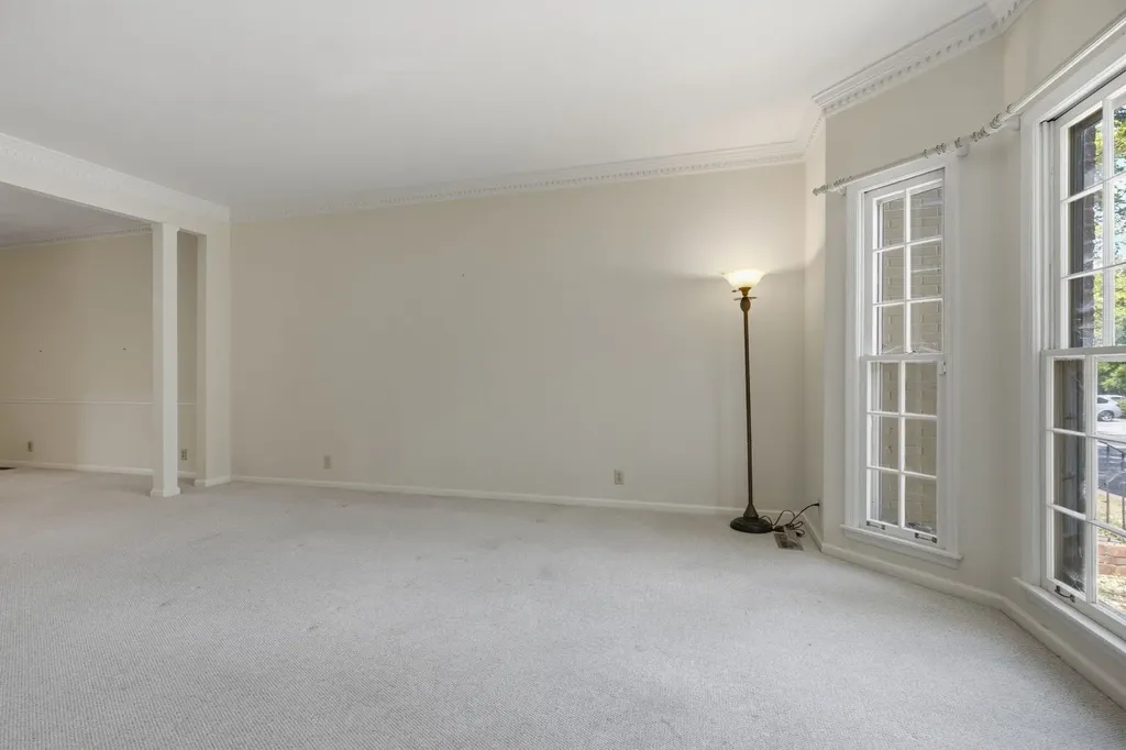 4400 Belmont Park Terrace Nashville TN 37215