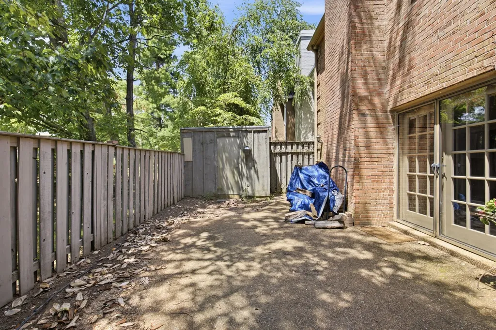 4400 Belmont Park Terrace Nashville TN 37215