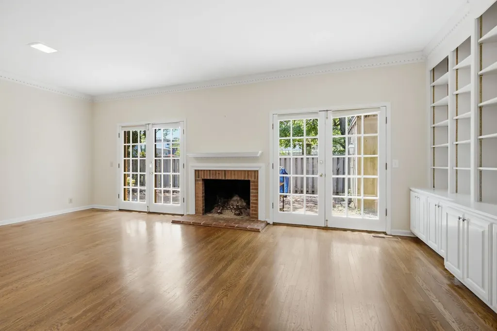 4400 Belmont Park Terrace Nashville TN 37215