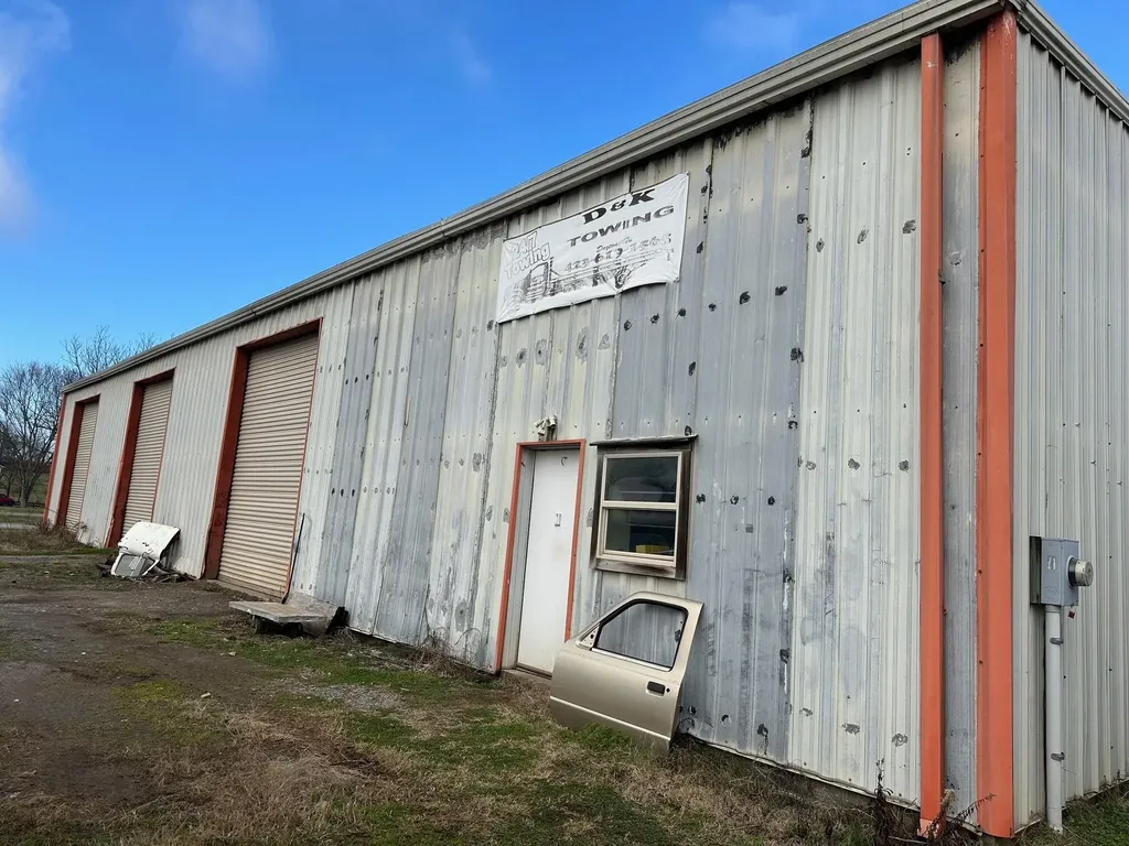 5809 Old Washington Highway Dayton TN 37321