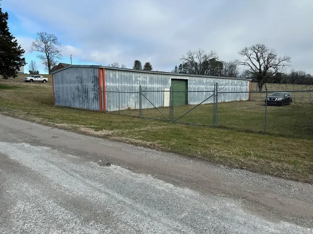 5809 Old Washington Highway Dayton TN 37321