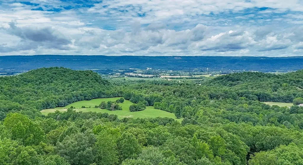 701 Cherokee Ridge Road Pikeville TN 37367