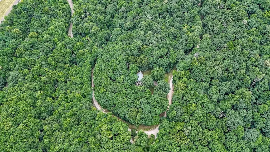 701 Cherokee Ridge Road Pikeville TN 37367