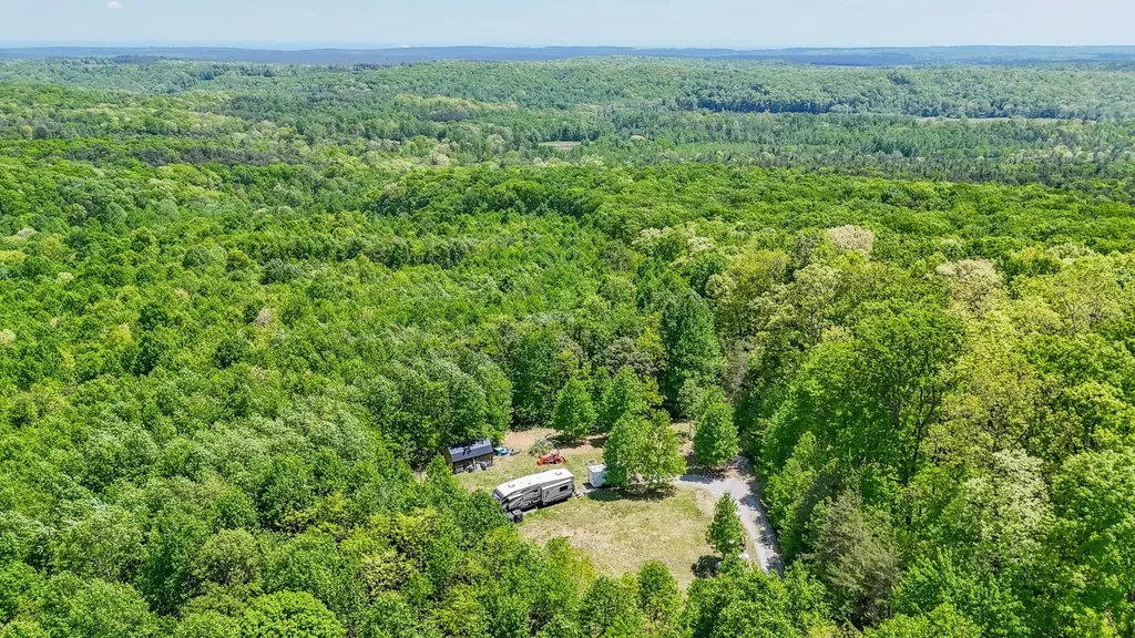 1867 Big Ridge Road Spring City TN 37381