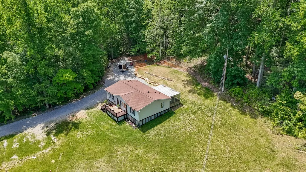 2479 Shut In Gap Road Spring City TN 37381