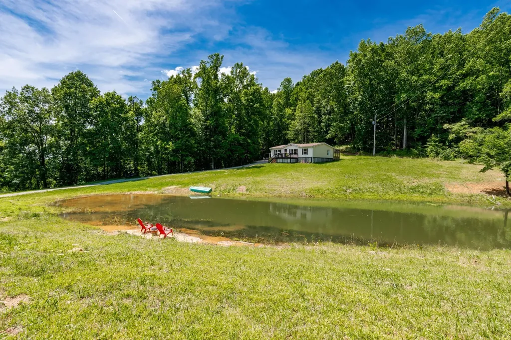 2479 Shut In Gap Road Spring City TN 37381