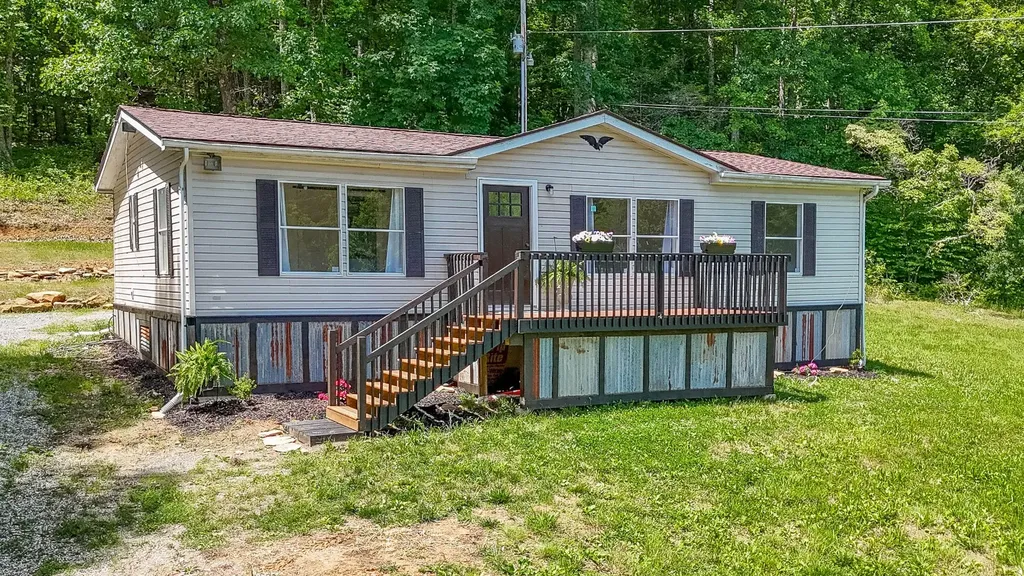 2479 Shut In Gap Road Spring City TN 37381