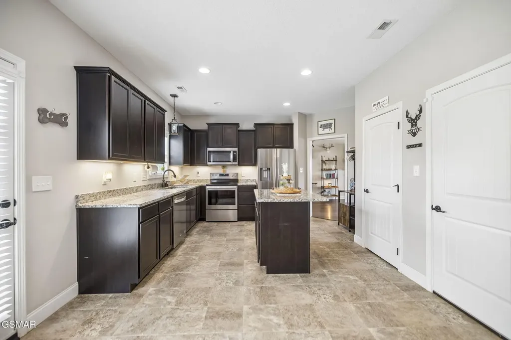 3106 Starling Drive Maryville TN 37803