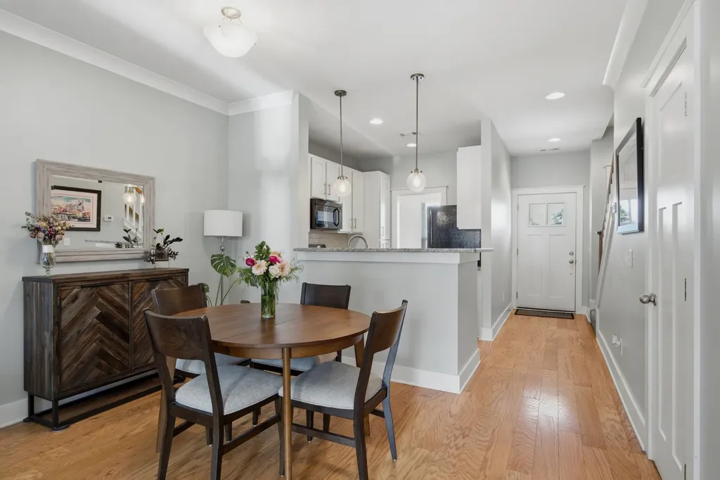104 West Mill Drive Nashville TN 37209
