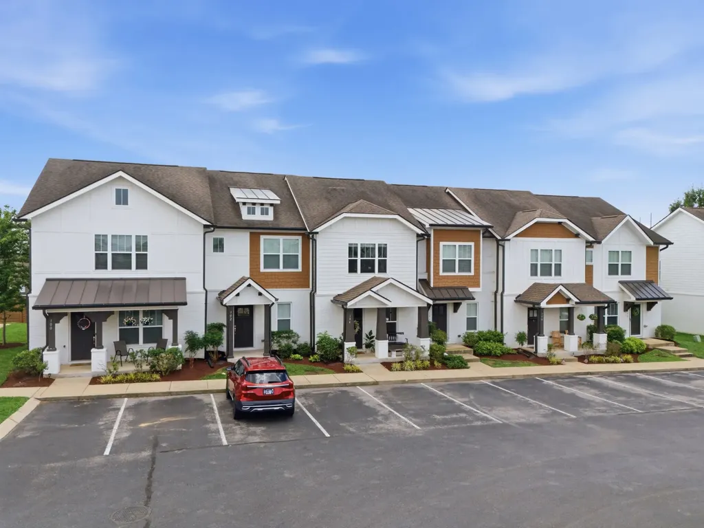104 West Mill Drive Nashville TN 37209