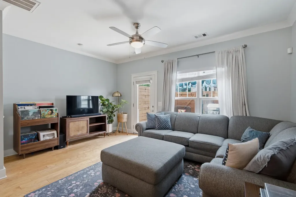 104 West Mill Drive Nashville TN 37209