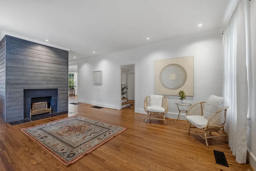 1230 Shelton Avenue Nashville TN 37216