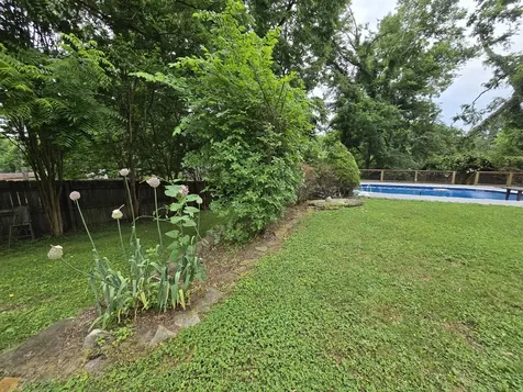 1230 Shelton Avenue Nashville TN 37216