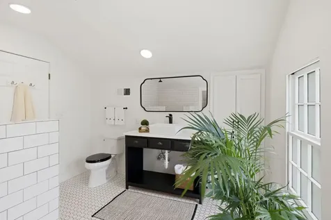 1230 Shelton Avenue Nashville TN 37216
