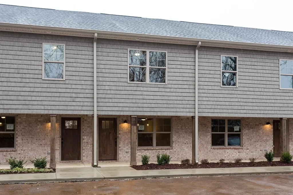 2506 E Main Street Murfreesboro TN 37127