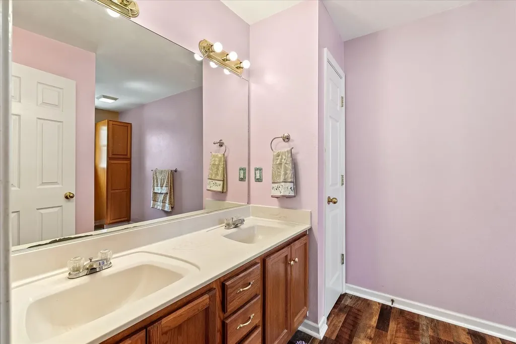 2109 Williamsport Pike Columbia TN 38401