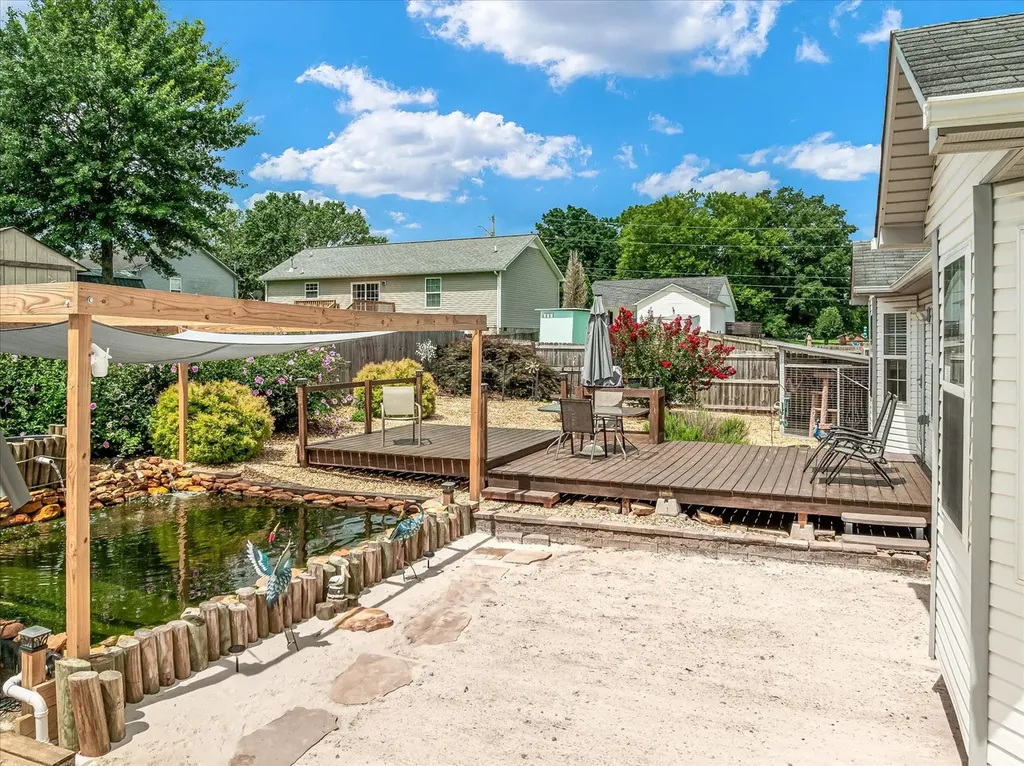 2109 Williamsport Pike Columbia TN 38401