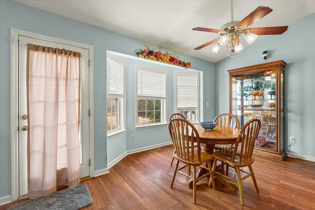 2109 Williamsport Pike Columbia TN 38401