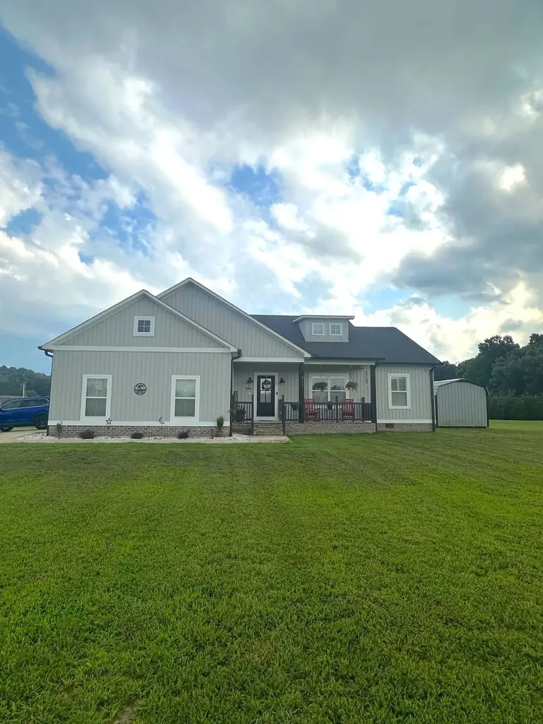 311 Autumn Hills Drive Rickman TN 38580
