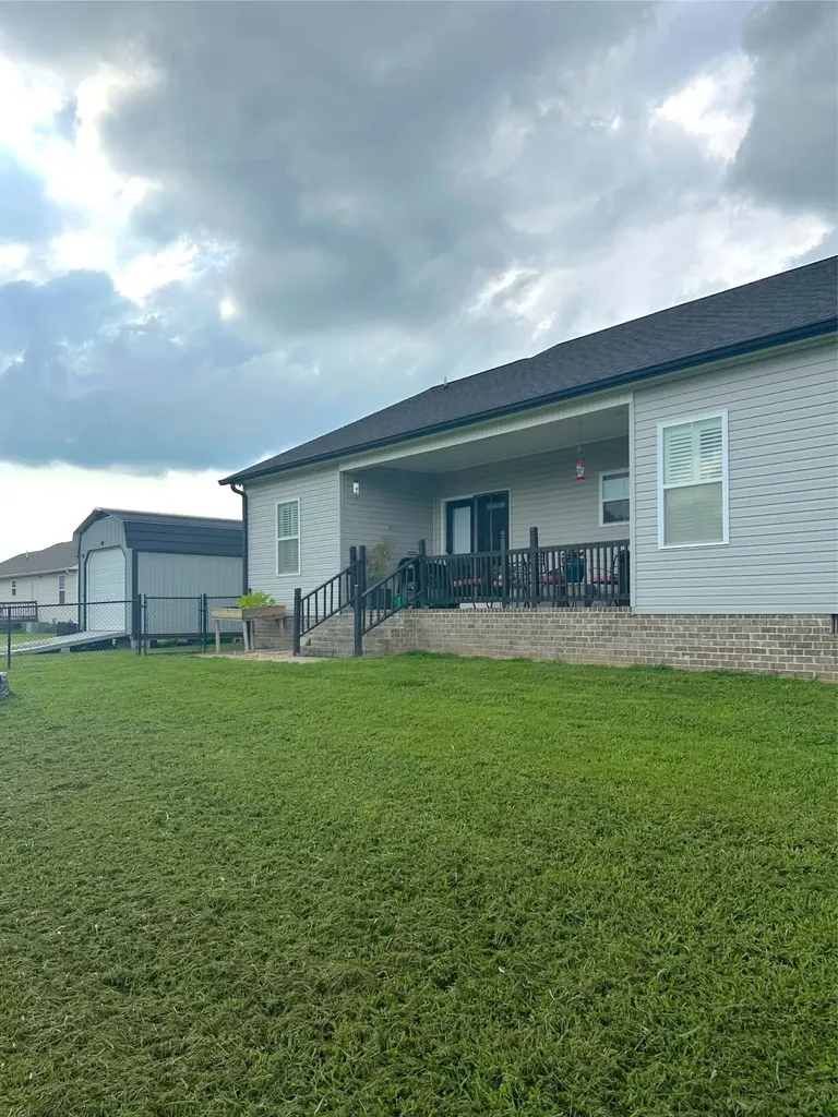 311 Autumn Hills Drive Rickman TN 38580
