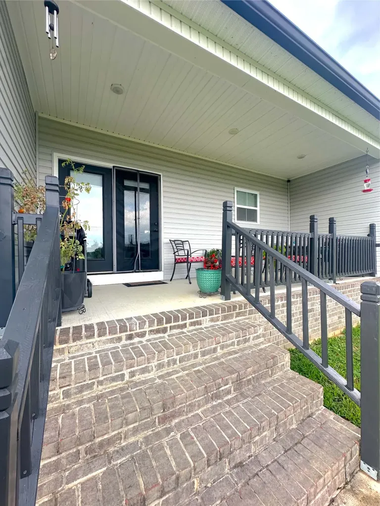 311 Autumn Hills Drive Rickman TN 38580