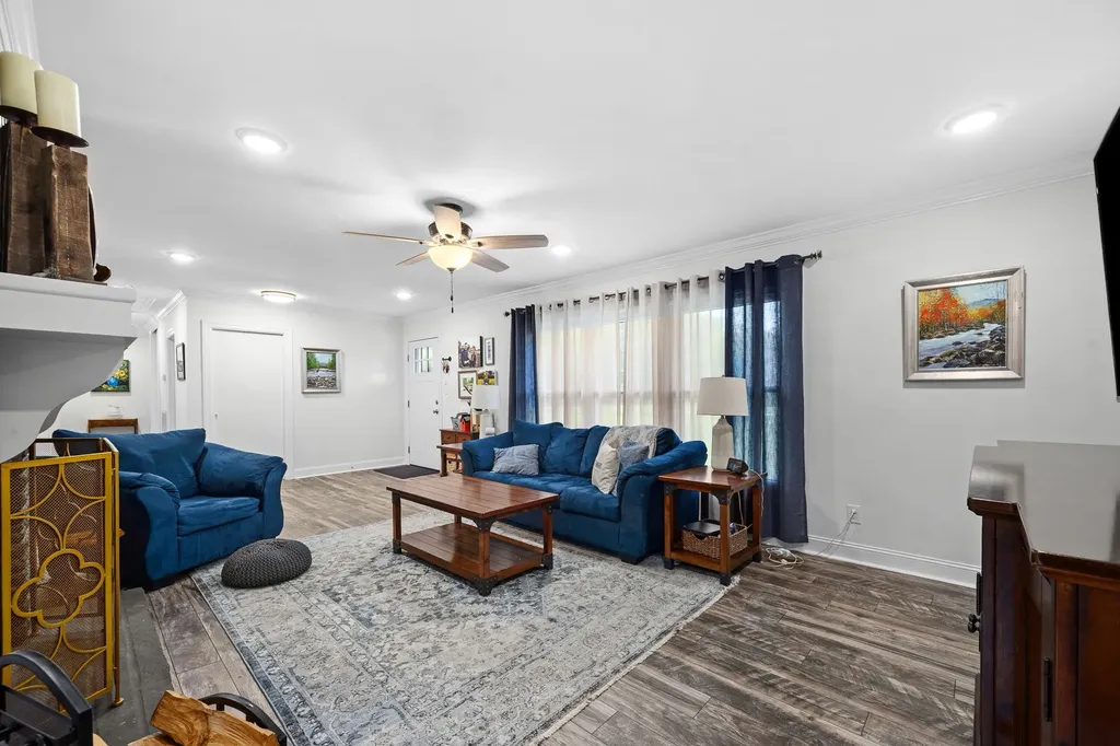 805 Forrest Drive Tullahoma TN 37388