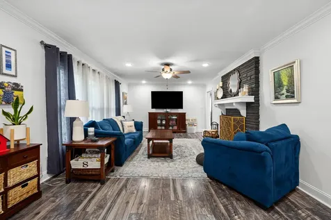 805 Forrest Drive Tullahoma TN 37388