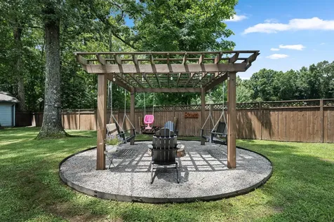 805 Forrest Drive Tullahoma TN 37388