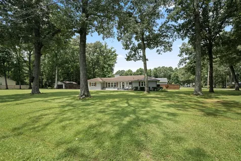 805 Forrest Drive Tullahoma TN 37388