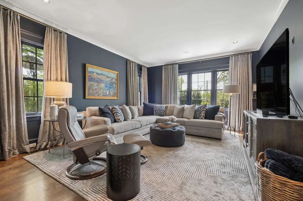 3435 Hampton Avenue Nashville TN 37215