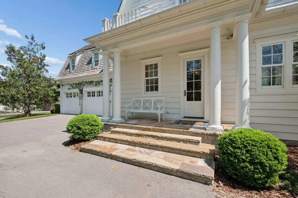 3435 Hampton Avenue Nashville TN 37215