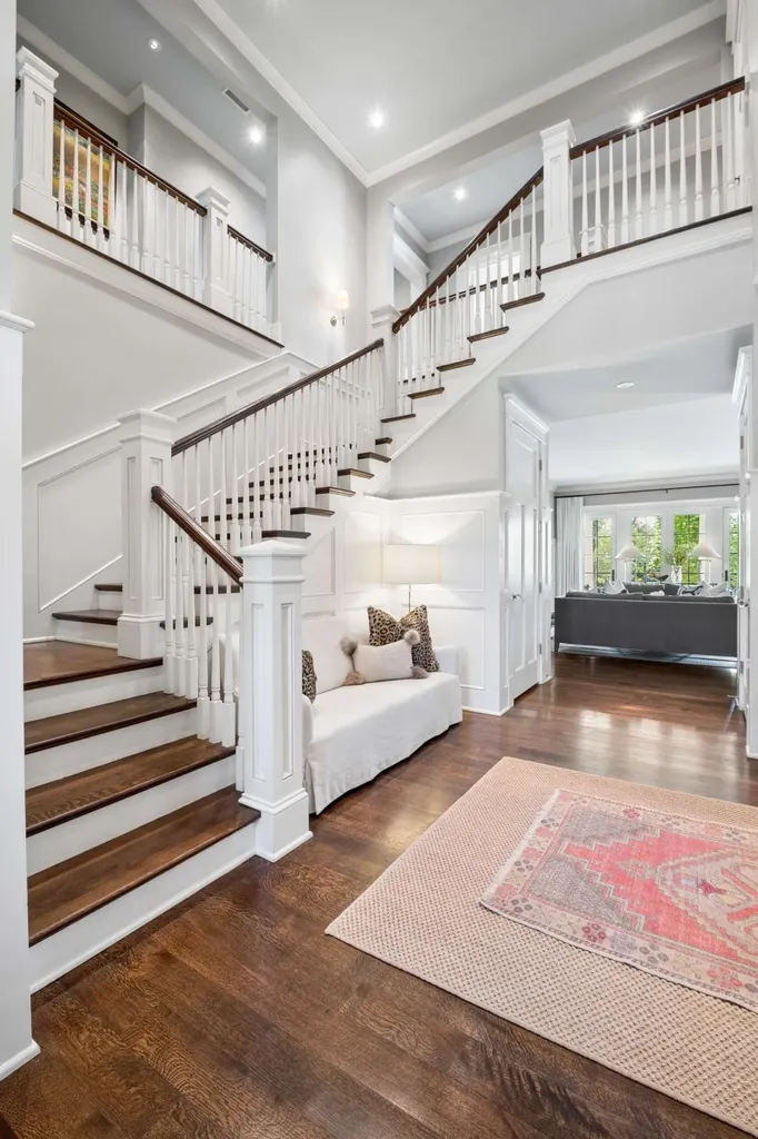 3435 Hampton Avenue Nashville TN 37215