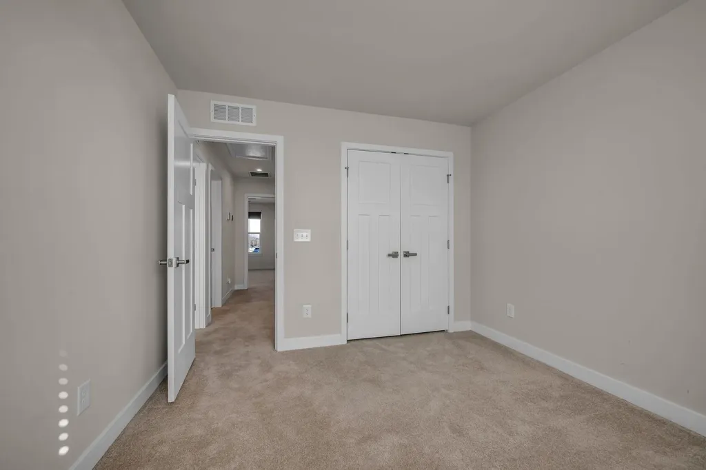 1043 Clendening Drive Gallatin TN 37066