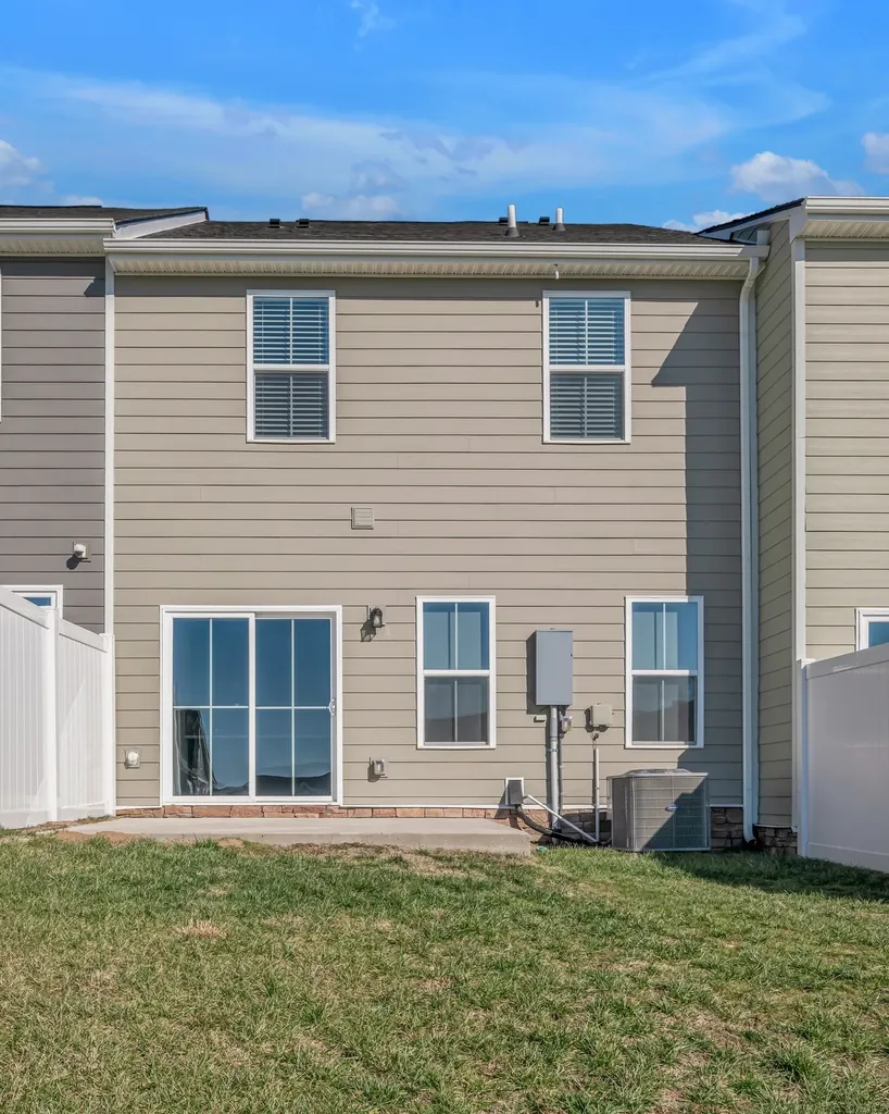 1043 Clendening Drive Gallatin TN 37066