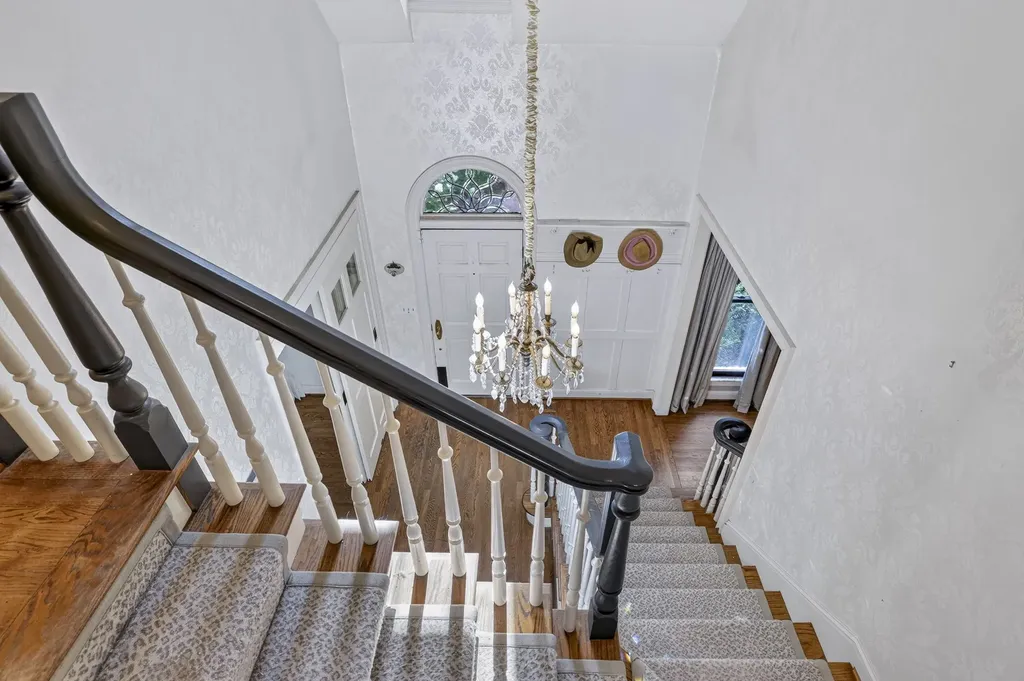 4000 Estes Road Nashville TN 37215