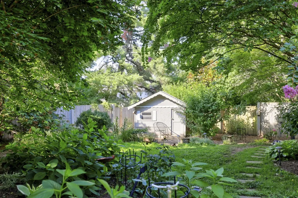 4000 Estes Road Nashville TN 37215