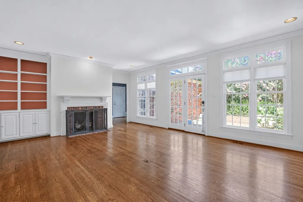 4000 Estes Road Nashville TN 37215