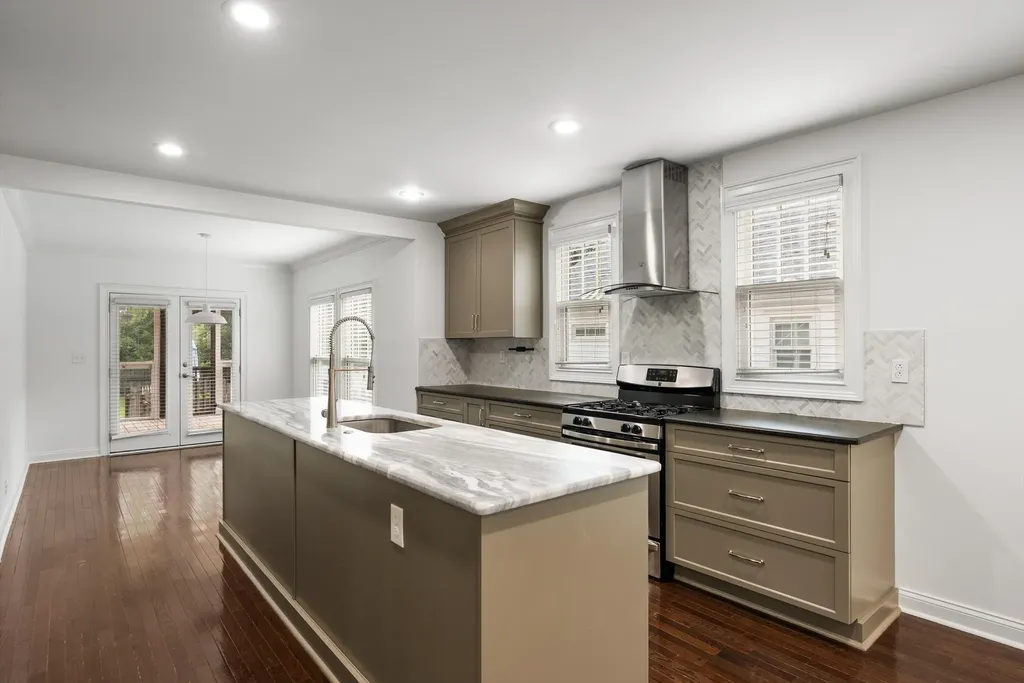 1602 Douglas Avenue Nashville TN 37206