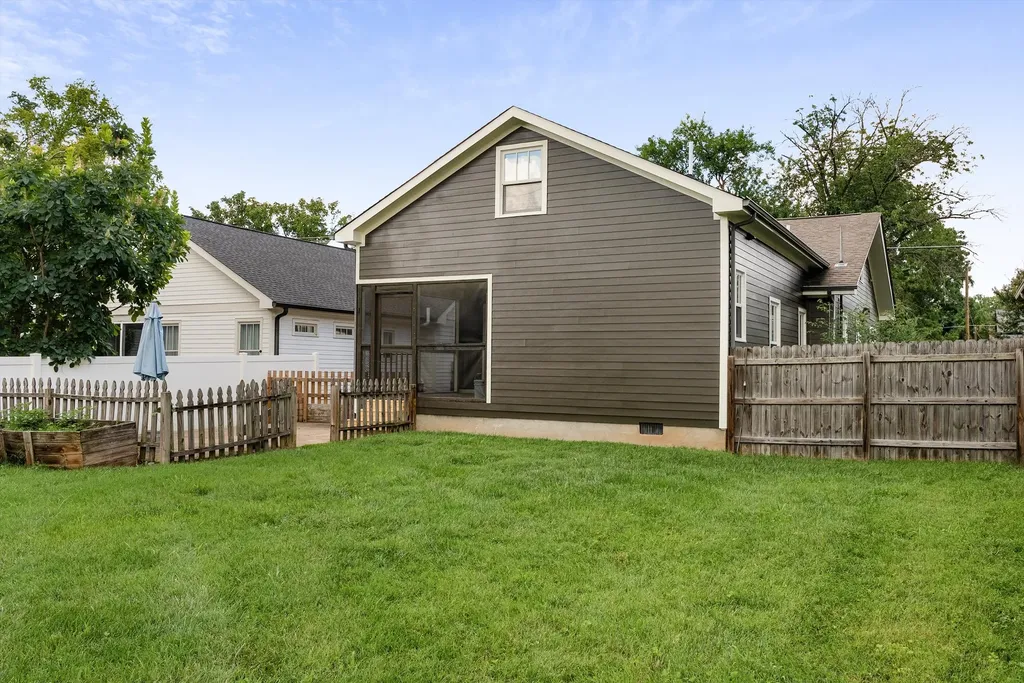1602 Douglas Avenue Nashville TN 37206