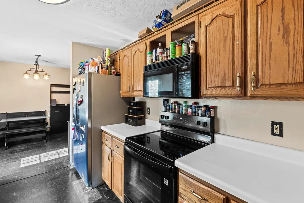 514 W Market Street Portland TN 37148