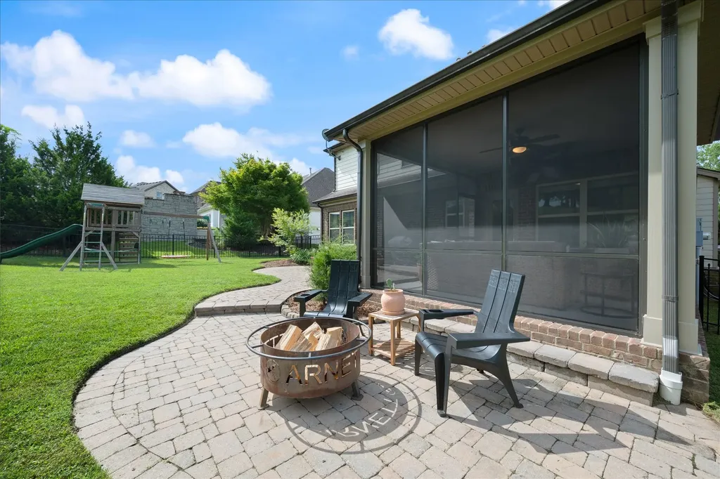 2204 Chantry Place Lane Thompsons Station TN 37179