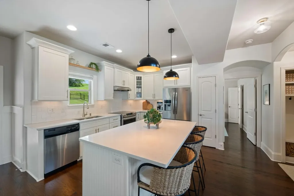 2204 Chantry Place Lane Thompsons Station TN 37179