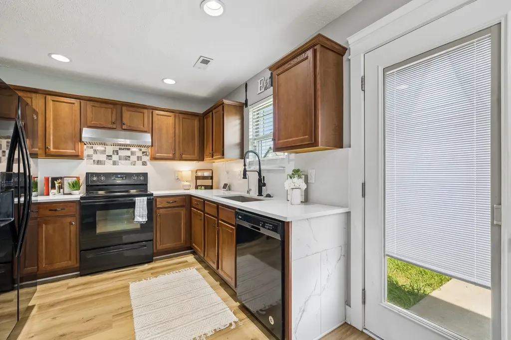 5443 Elkanah Court Christiana TN 37037