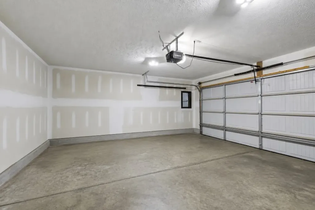 5443 Elkanah Court Christiana TN 37037