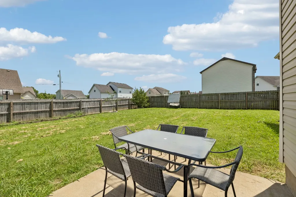 5443 Elkanah Court Christiana TN 37037