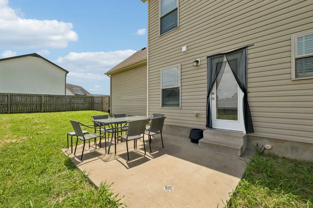 5443 Elkanah Court Christiana TN 37037