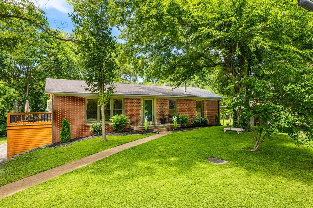 521 Westcrest Drive Nashville TN 37211
