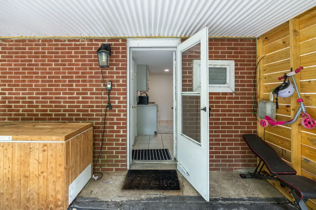 521 Westcrest Drive Nashville TN 37211